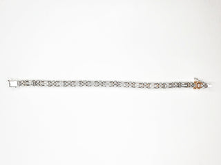 Exclusive Round And Emerald Cut 32.50 Carat Lab-Grown Diamonds Bracelet | IGI Certified | 22.31 Gram 18K White Gold End Date: 21/02/2026