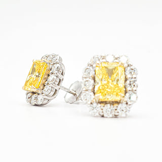 Radiant Cut 2.90 Carat Lab-Grown Diamonds Fancy Vivid Yellow Earrings | IGI Certified | 3.06 Gram 14K White and Yellow Gold | End Date: 08/03/2026